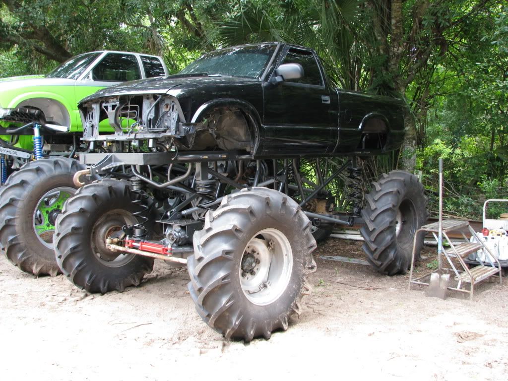 Lets see all your 2.5 ton and 5 ton coil spring trucks. Trucks Gone